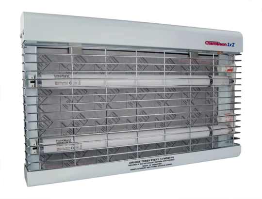 Electric fly trap Chameleon 1x2 SAS for stable pest control