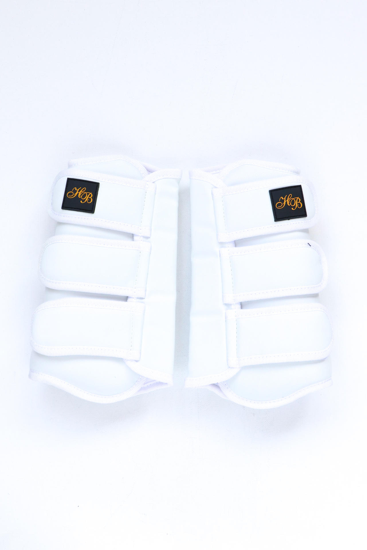206 Comfort tendon protection boots forelegs white medium horse foot protection